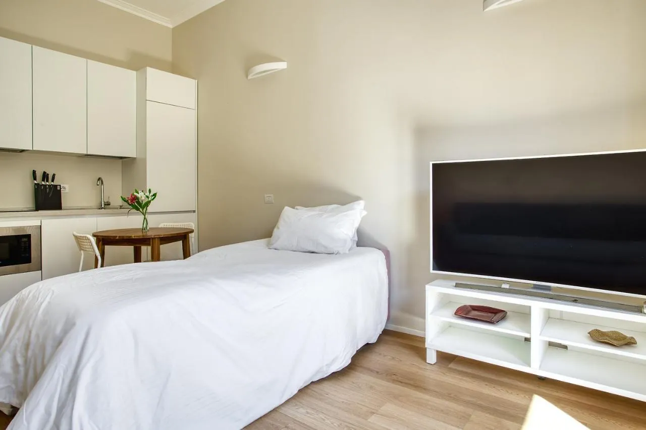 Apartment Joivy Cute Central Studio Milan Italy
